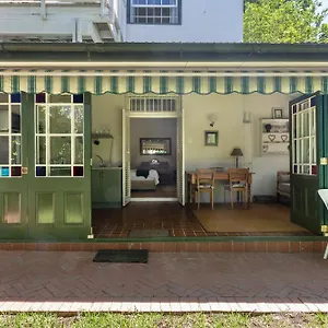 Bed & Breakfast Sandown, Cape Town